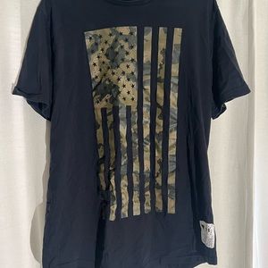Men’s project rock T-shirt Xl